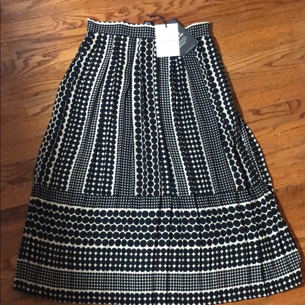 Who what wear A line patterned skirt size 4